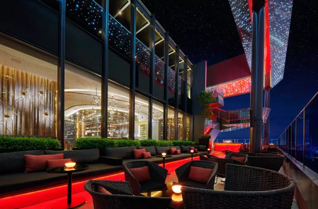 هتل ای کیو  رستوران